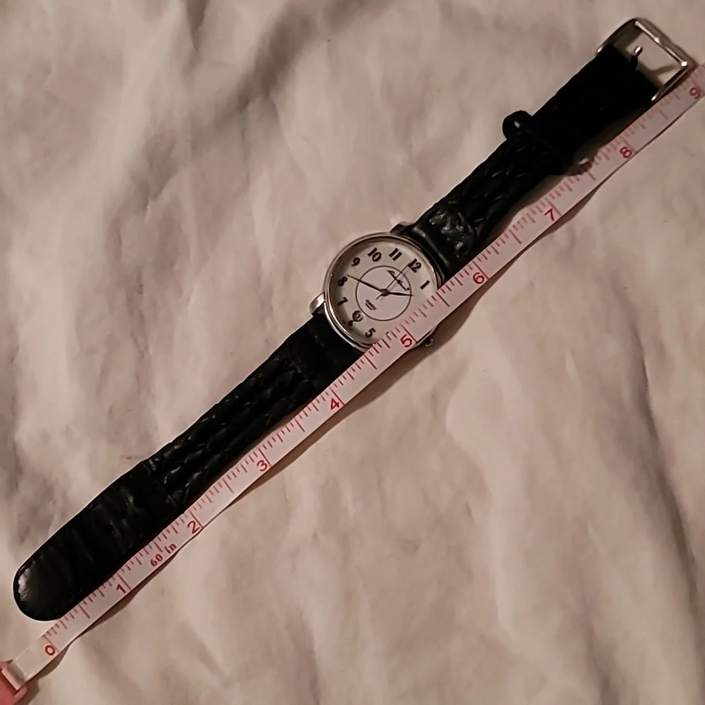 Vtg Eddie Bauer Watch Men's 34mm‎ Silver Tone Date Braided Leather New Battery